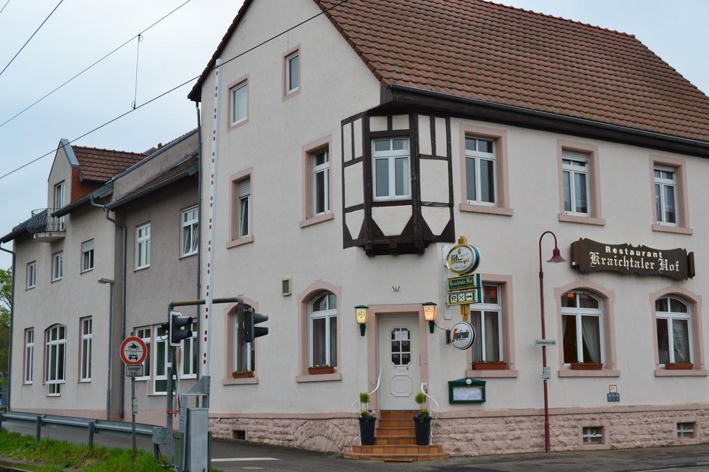 Kraichtaler Hof Hotel Екстериор снимка
